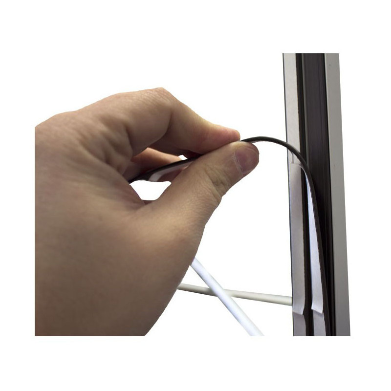 Rotllo d'imant 12mm x 50m per a expositors.